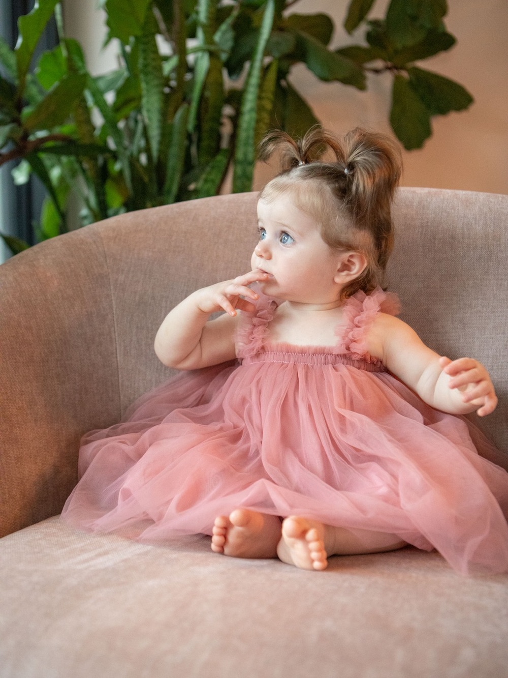 Lot of 3 baby girl dresses. Tulle Baby photo Dresses. Set of 3